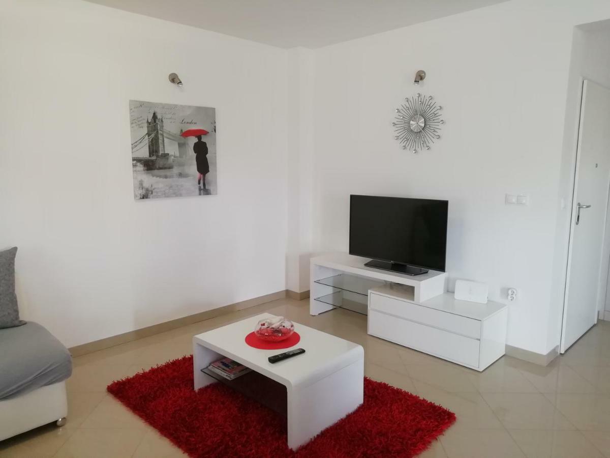 Apartment Bingo Трогир Екстериор снимка